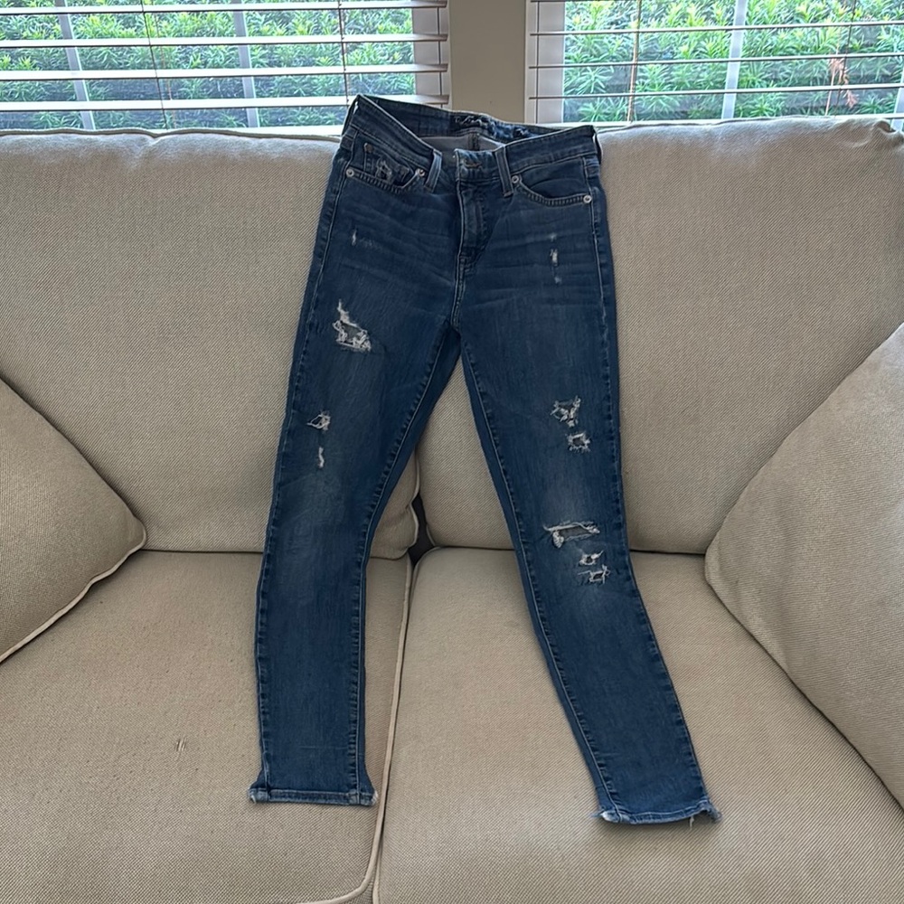Lucky Brand Blue Skinny Jeans Distressed Style